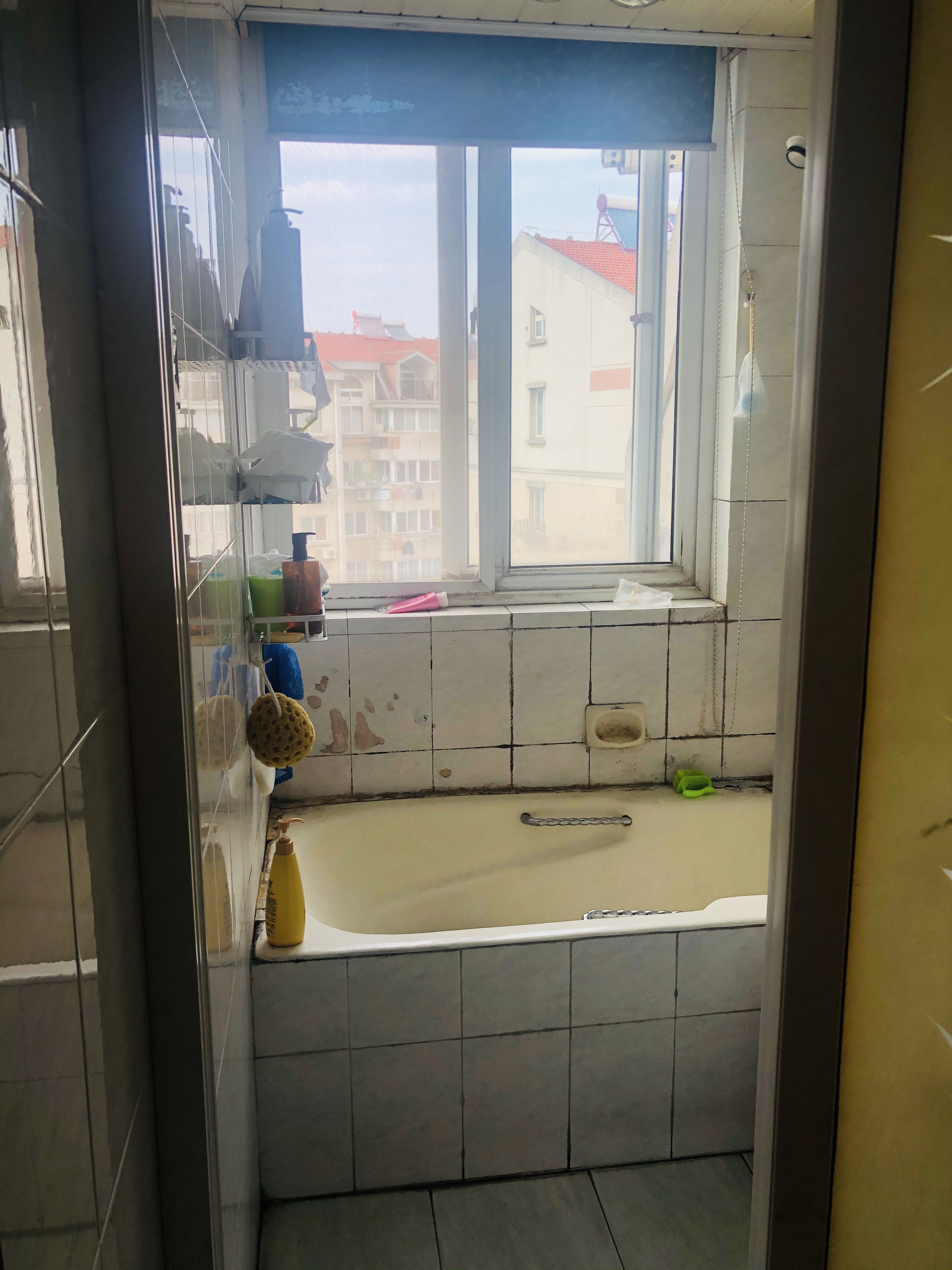 教育新村 3室2厅2卫 159m&sup2;
