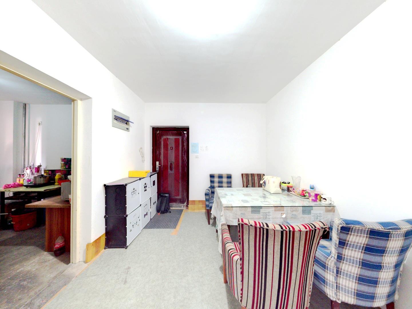 龙潭福里 2室1厅1卫 86m&sup2;