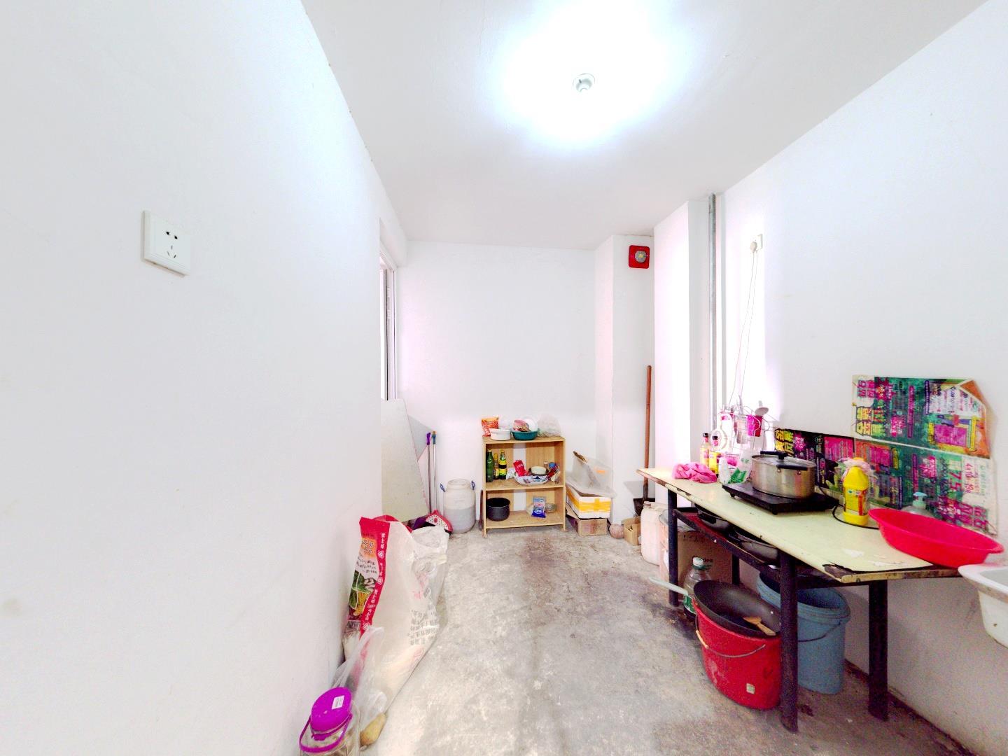 龙潭福里 2室1厅1卫 86m&sup2;