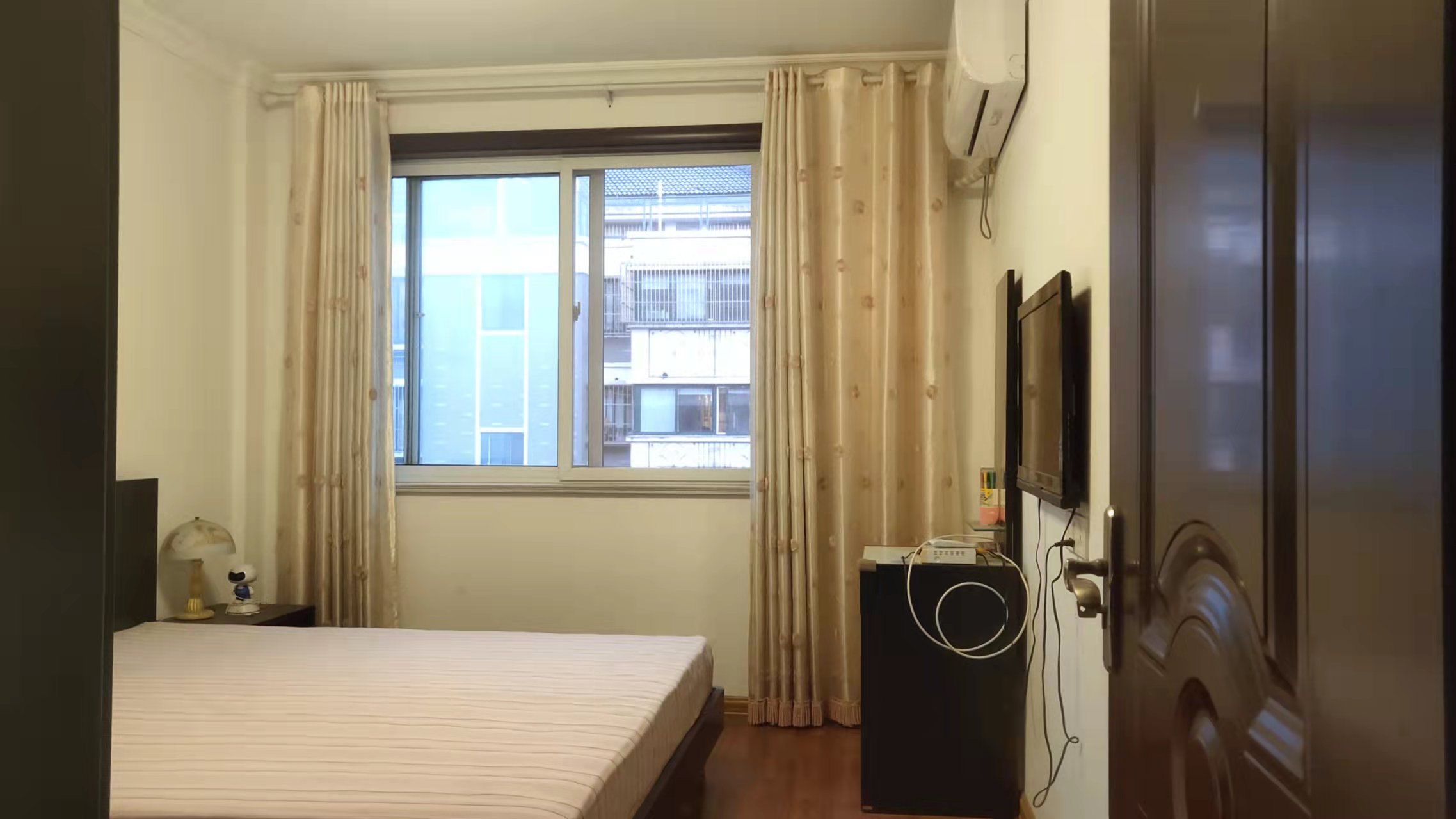 晏园河东老街 2室1厅1卫 76m&sup2;