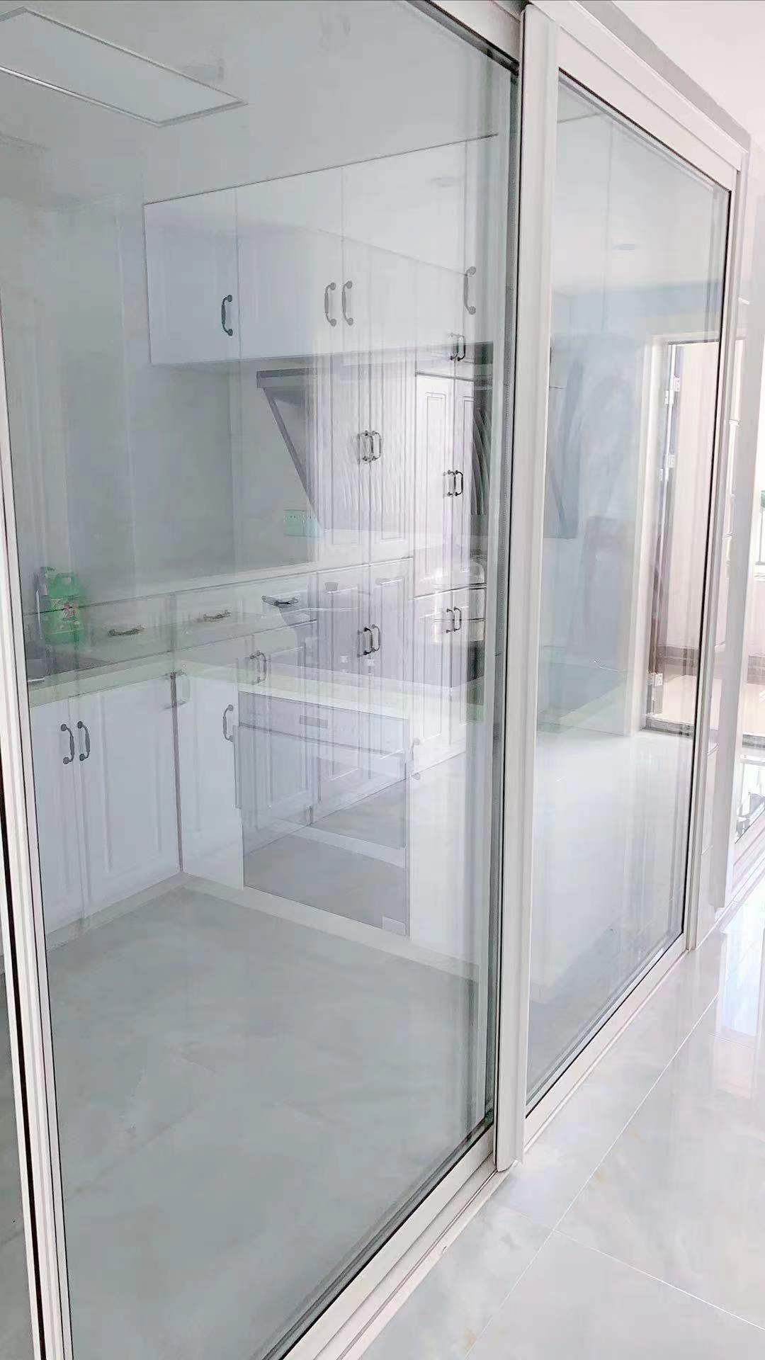 鸿运大厦 3室1厅1卫 67m&sup2;
