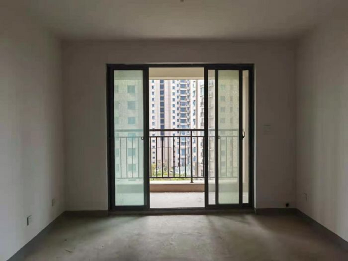江景国际家园 2室2厅2卫 108m²