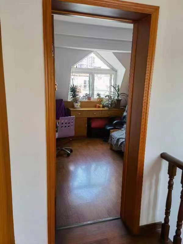 德民花苑东区 5室2厅2卫 117m&sup2;