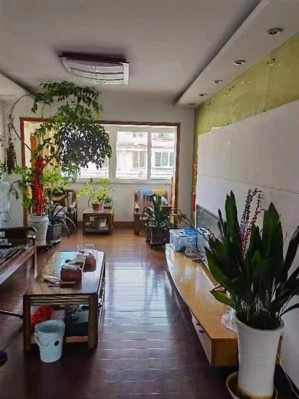德民花苑东区 5室2厅2卫 117m&sup2;