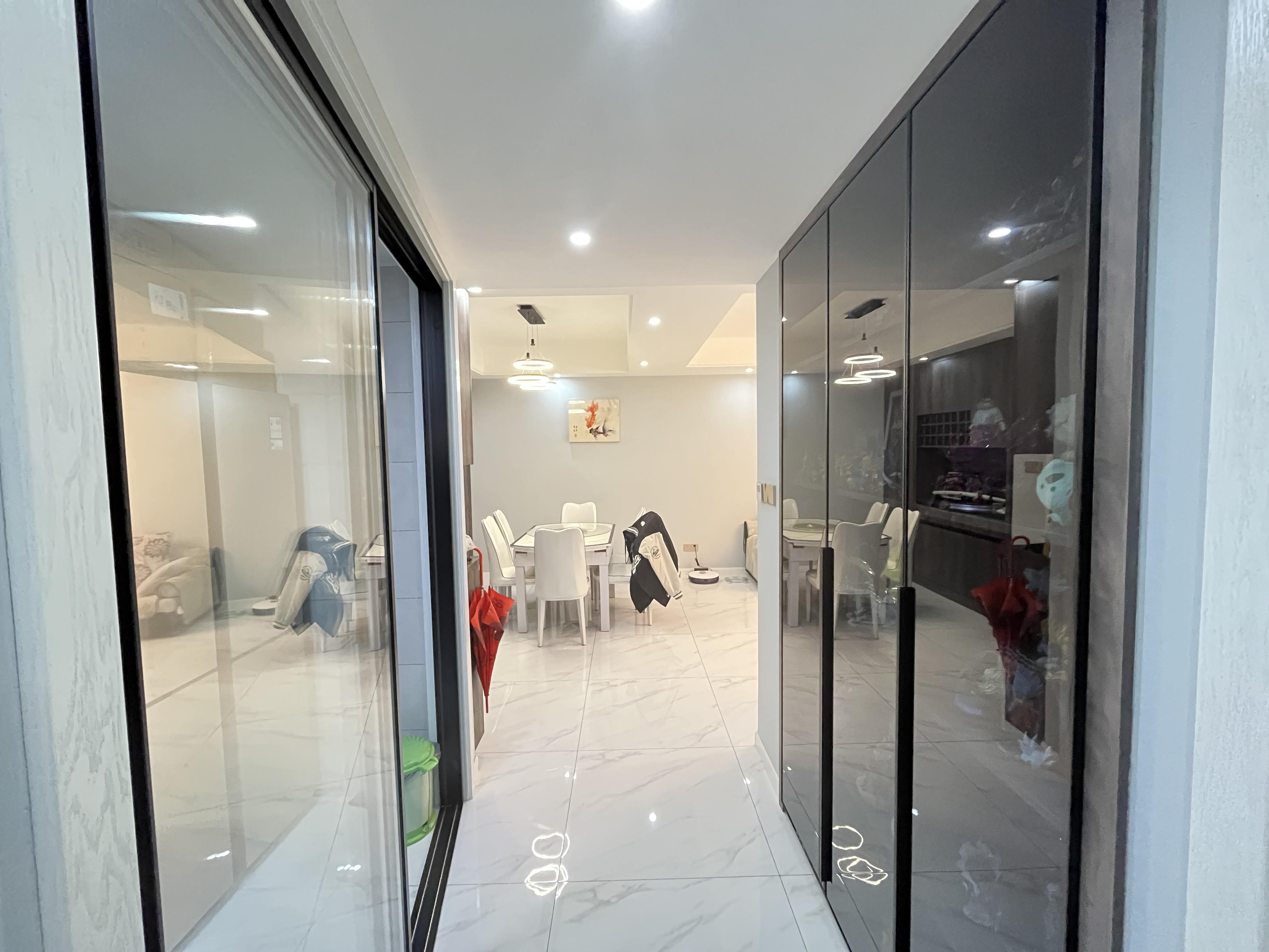 中港翡翠城 2室2厅1卫 89m²