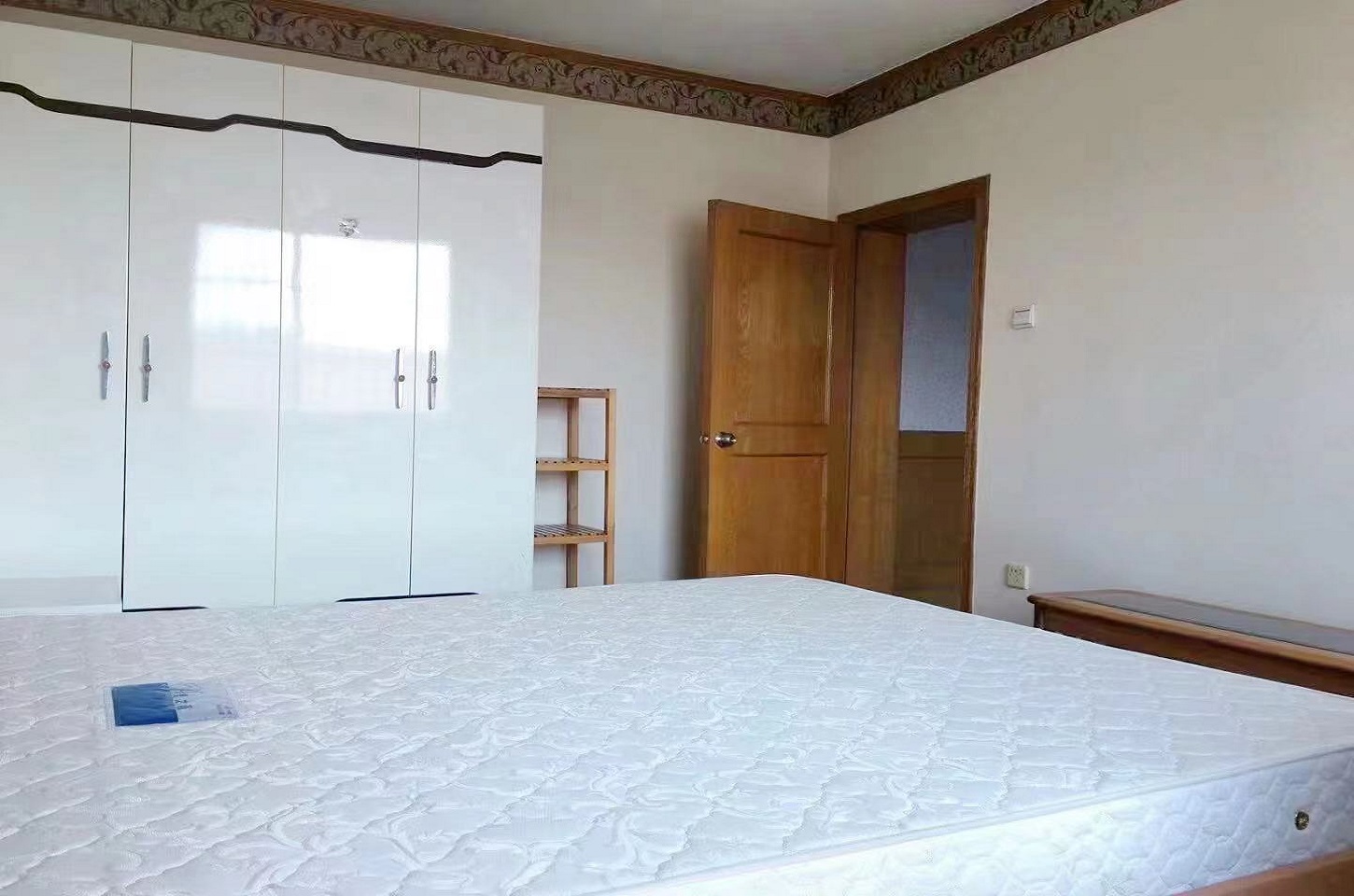 新桃园 3室1厅1卫 110.00m&sup2;