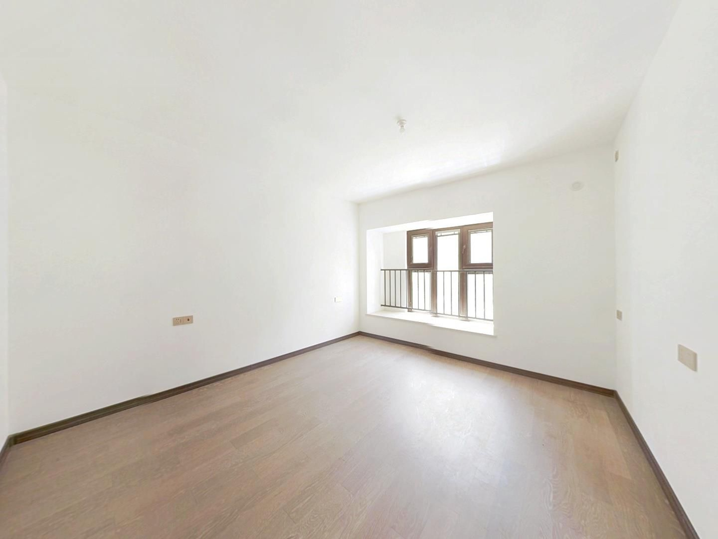 卓越万科新都会 3室2厅2卫 122m&sup2;