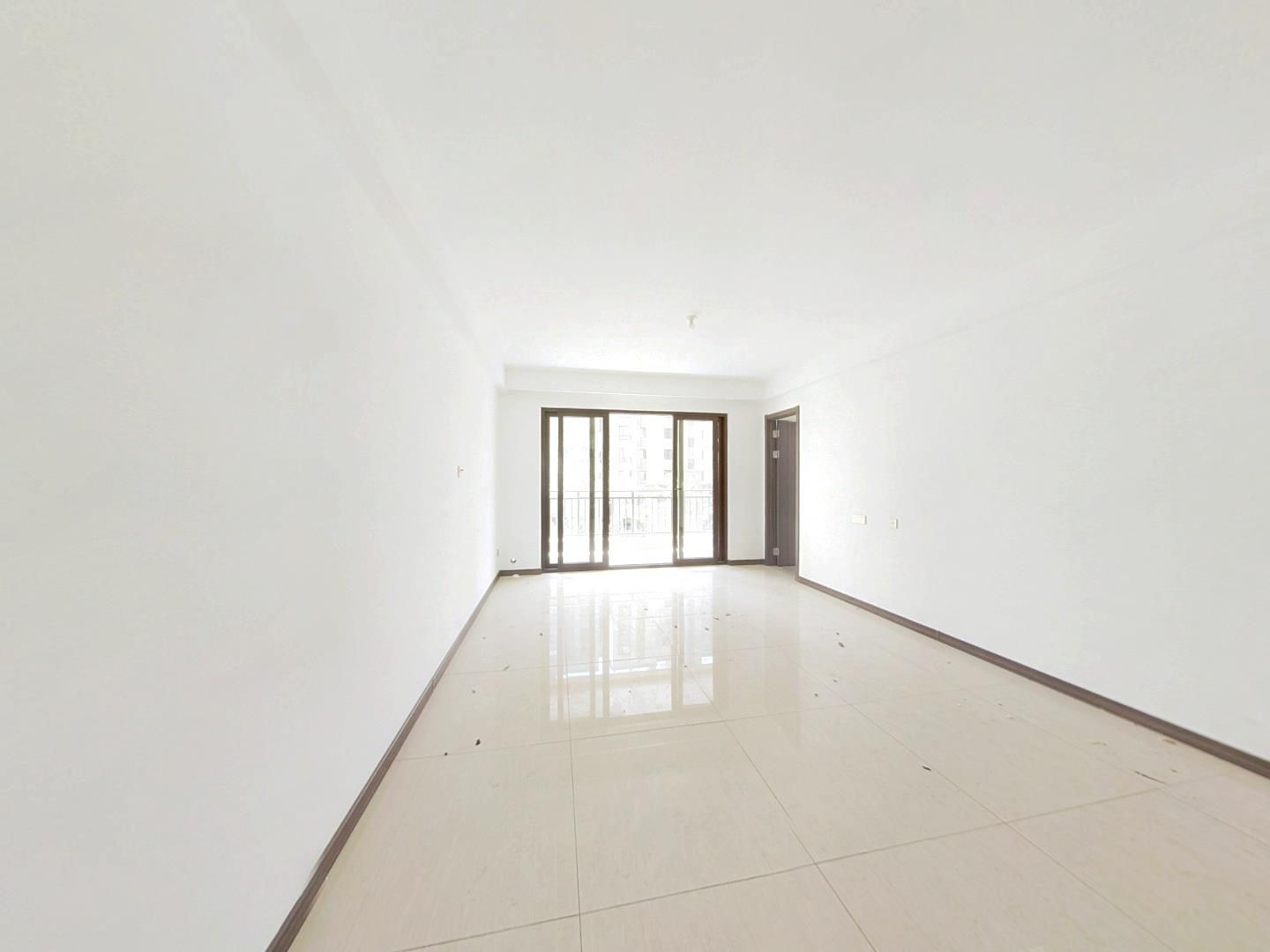 卓越万科新都会 3室2厅2卫 122m&sup2;