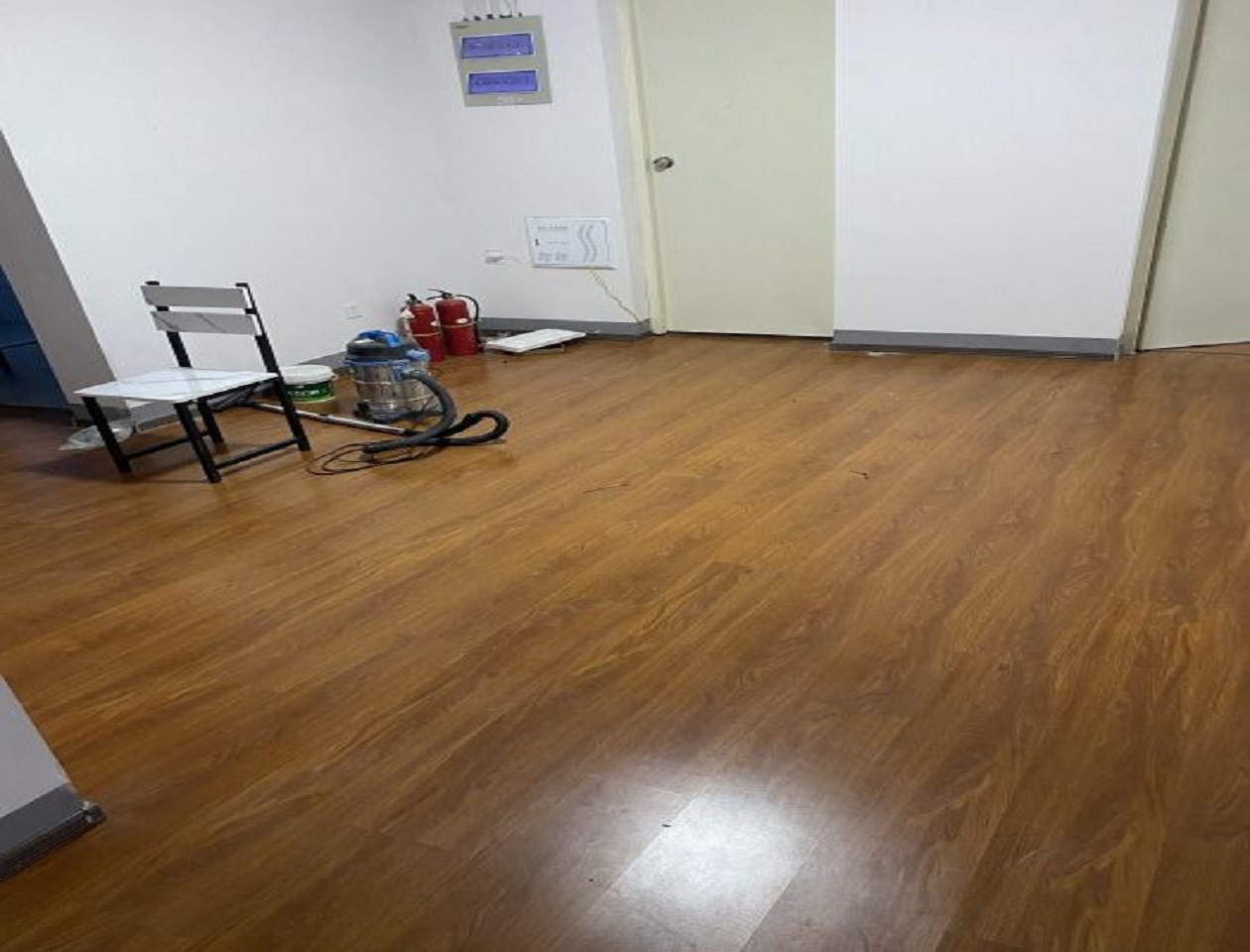 红星嘉苑 4室2厅2卫 139m&sup2;