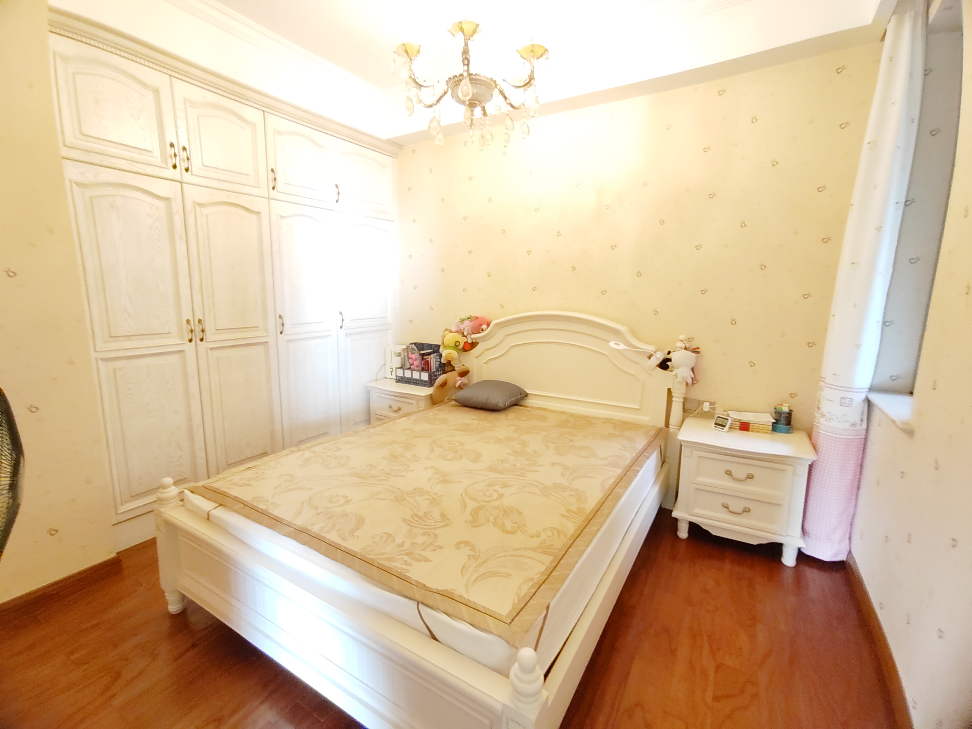 绿城玉兰公寓 5室2厅2卫 246.32m&sup2;