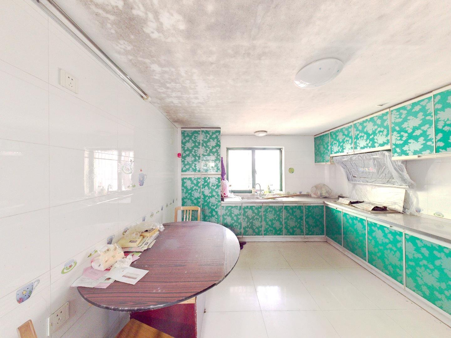启秀星河城 5室3厅2卫 226.00m&sup2;