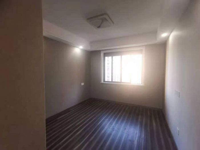 紫东南苑 2室2厅1卫 96m²