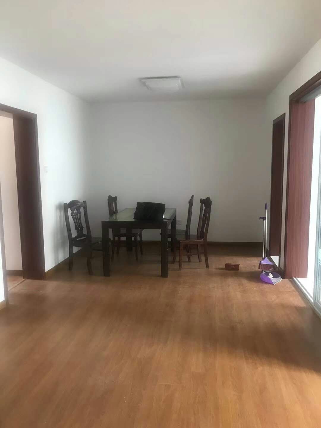 星辰花园 3室1厅1卫 92m&sup2;