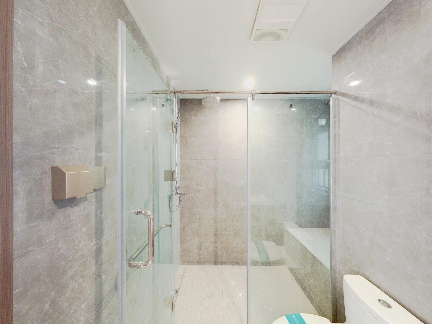 中海上东区 3室2厅2卫 125m&sup2;
