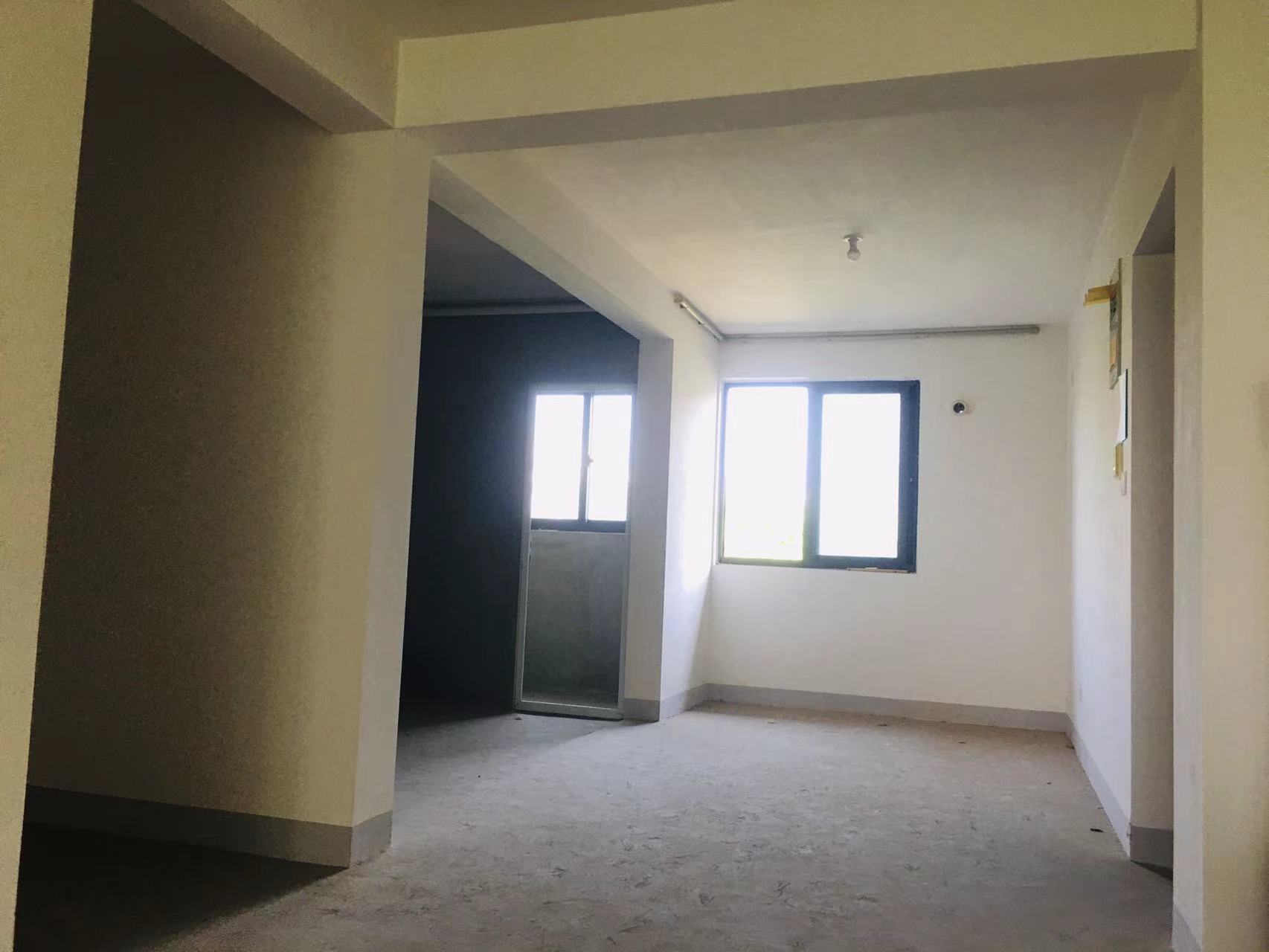 新城新苑 3室2厅1卫 122.72m²