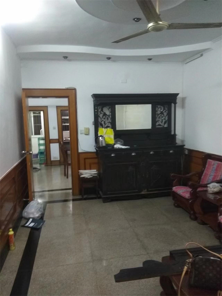 新建路新村 3室1厅1卫 75m&sup2;