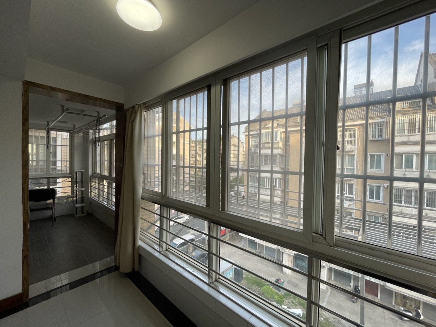五一新村 3室2厅1卫 114m&sup2;