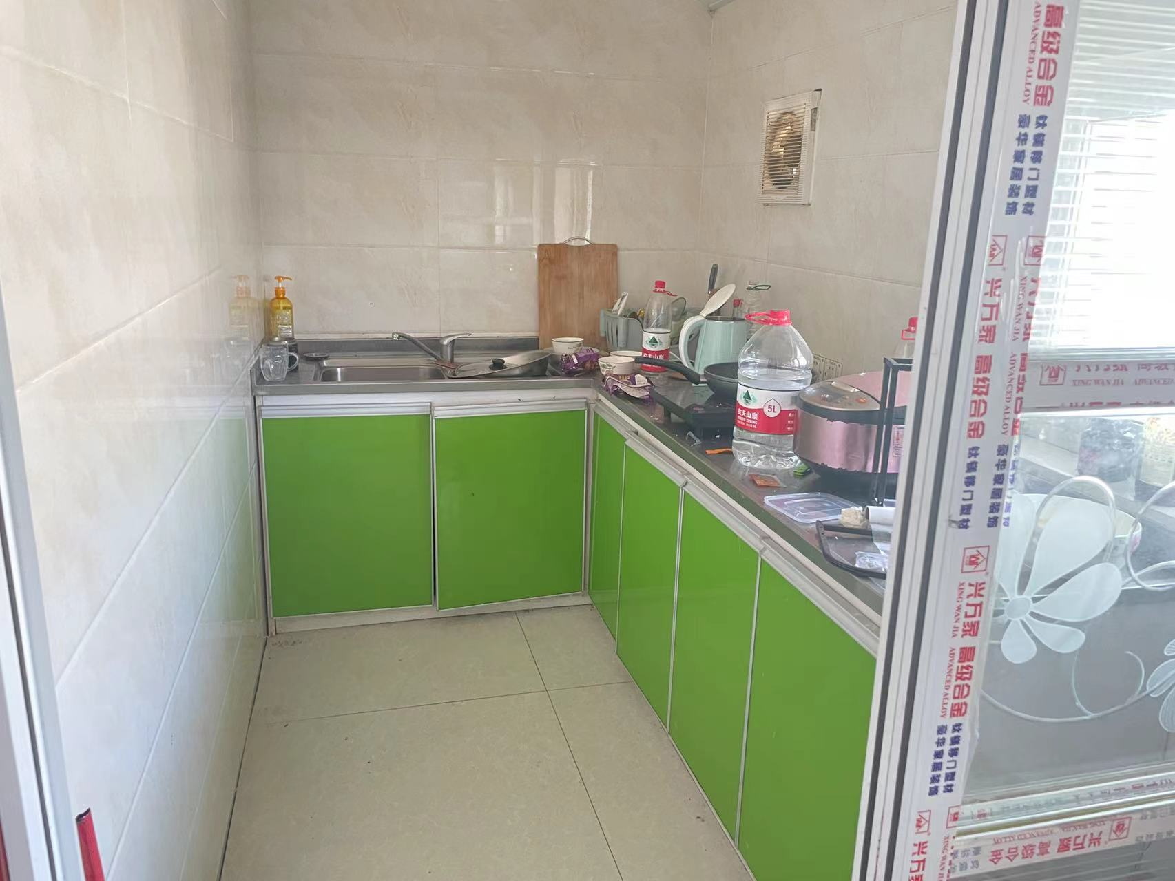 东城花园 4室2厅2卫 87m&sup2;