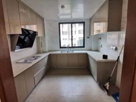 佳期漫 5室2厅2卫 142.97m&sup2;