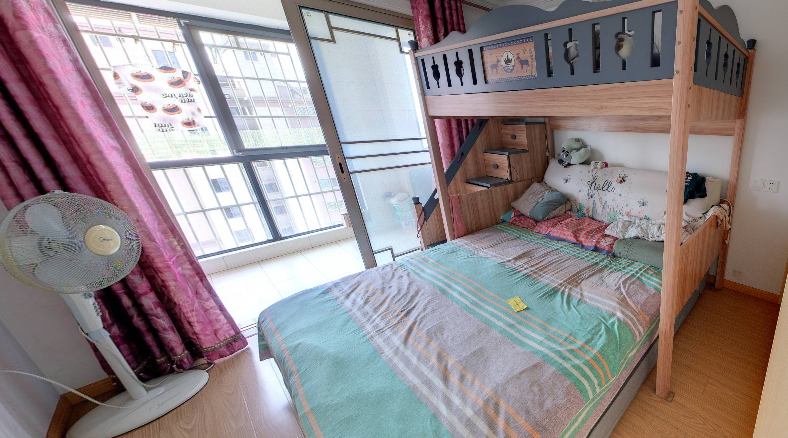 龙田花苑一期 2室2厅1卫 99m&sup2;