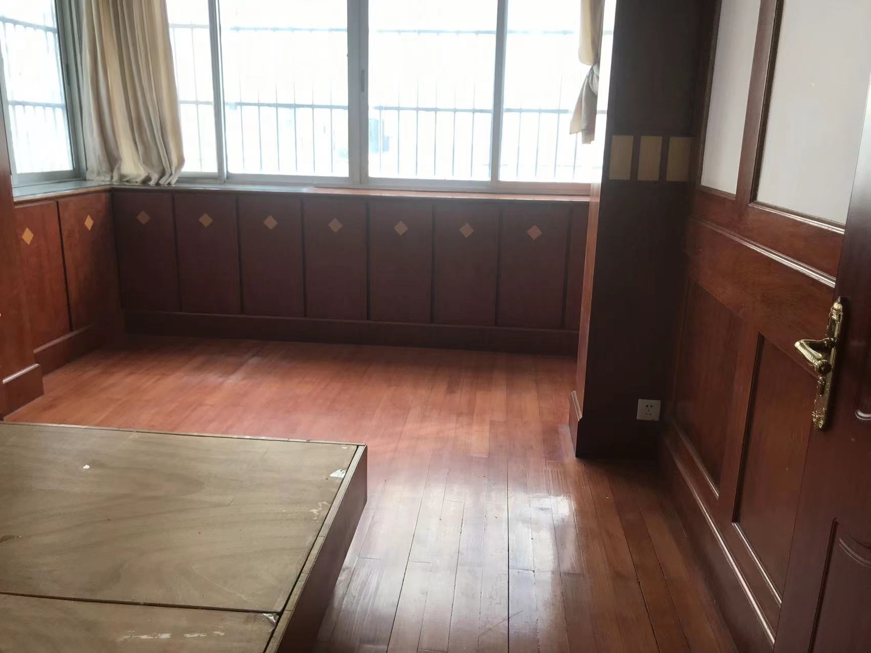 晨苑 1室0厅0卫 120.30m&sup2;