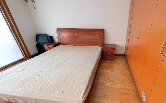 外滩小区 3室2厅2卫 126.24m&sup2;
