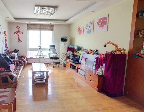 外滩小区 3室2厅2卫 126.24m&sup2;