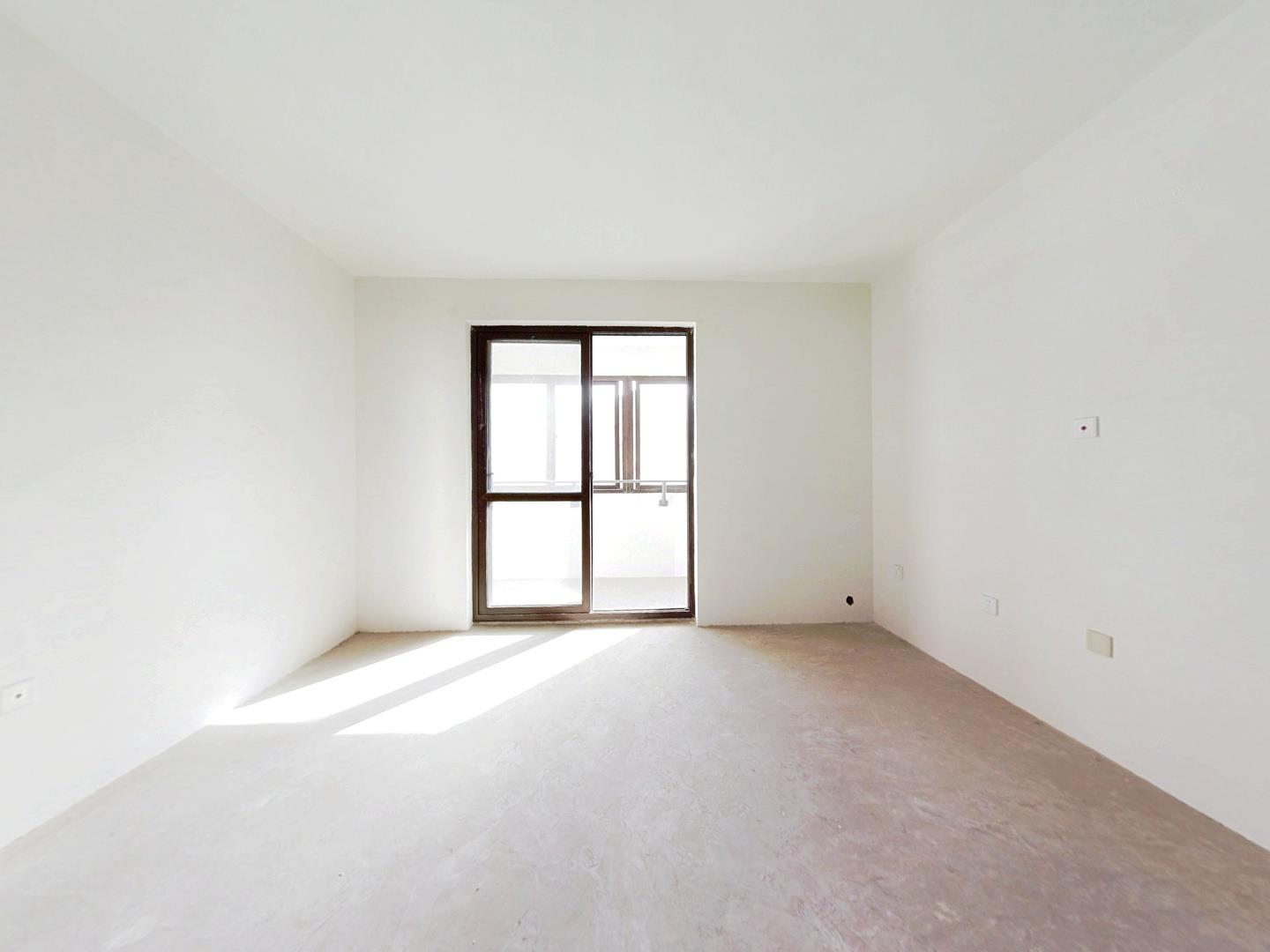 世家花园 3室2厅1卫 101m&sup2;