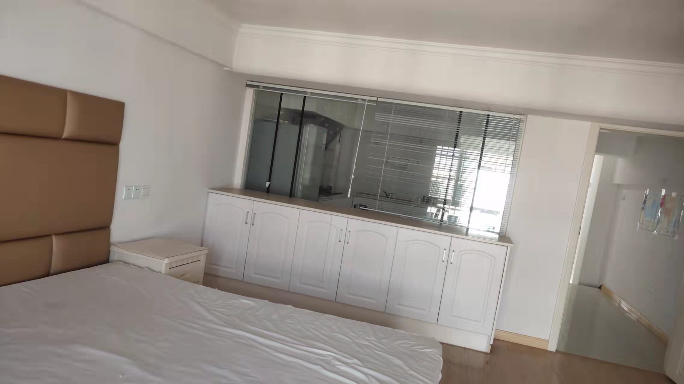汇富花苑 1室1厅1卫 78m&sup2;