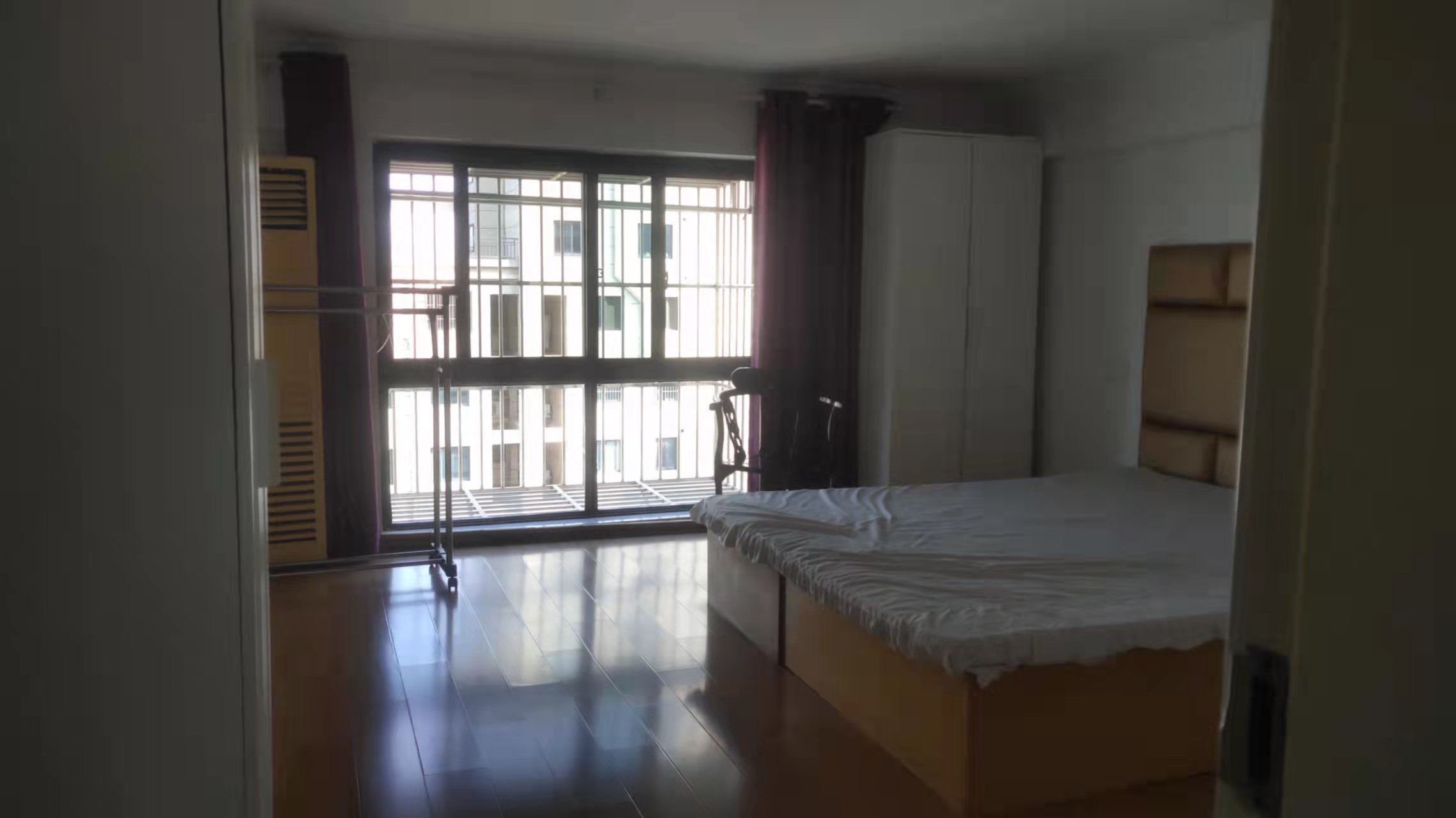 汇富花苑 1室1厅1卫 78m&sup2;