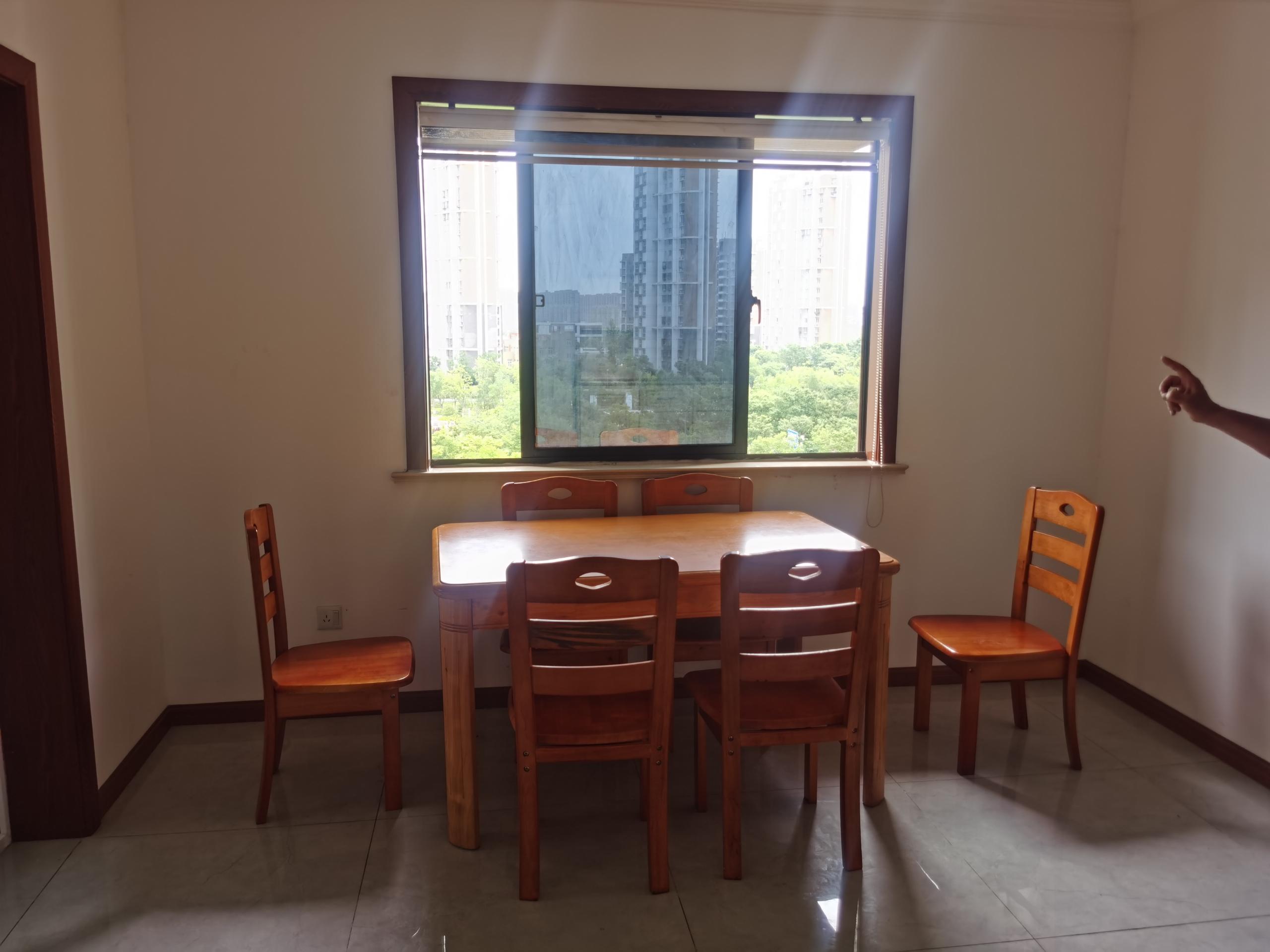 紫东南苑北区 1室1厅1卫 60.00m&sup2;