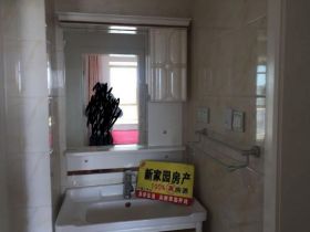 尚海湾 2室2厅1卫 84m&sup2;