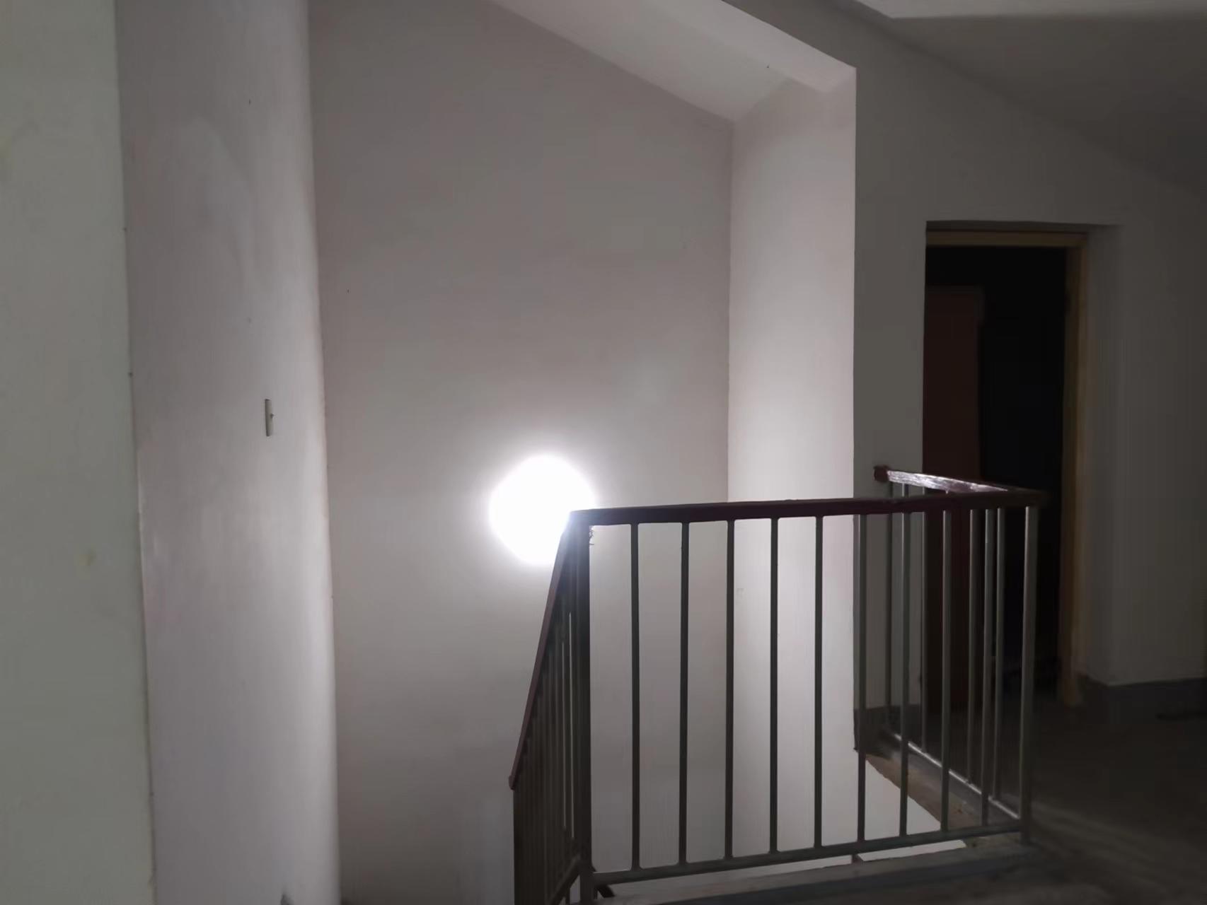 永兴佳园 3室2厅2卫 84m&sup2;