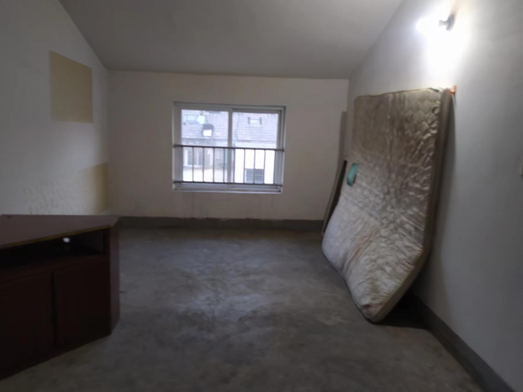 永兴佳园 3室2厅2卫 84m&sup2;