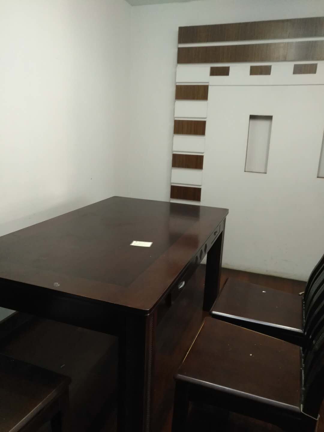 天都花苑 2室2厅1卫 110m&sup2;