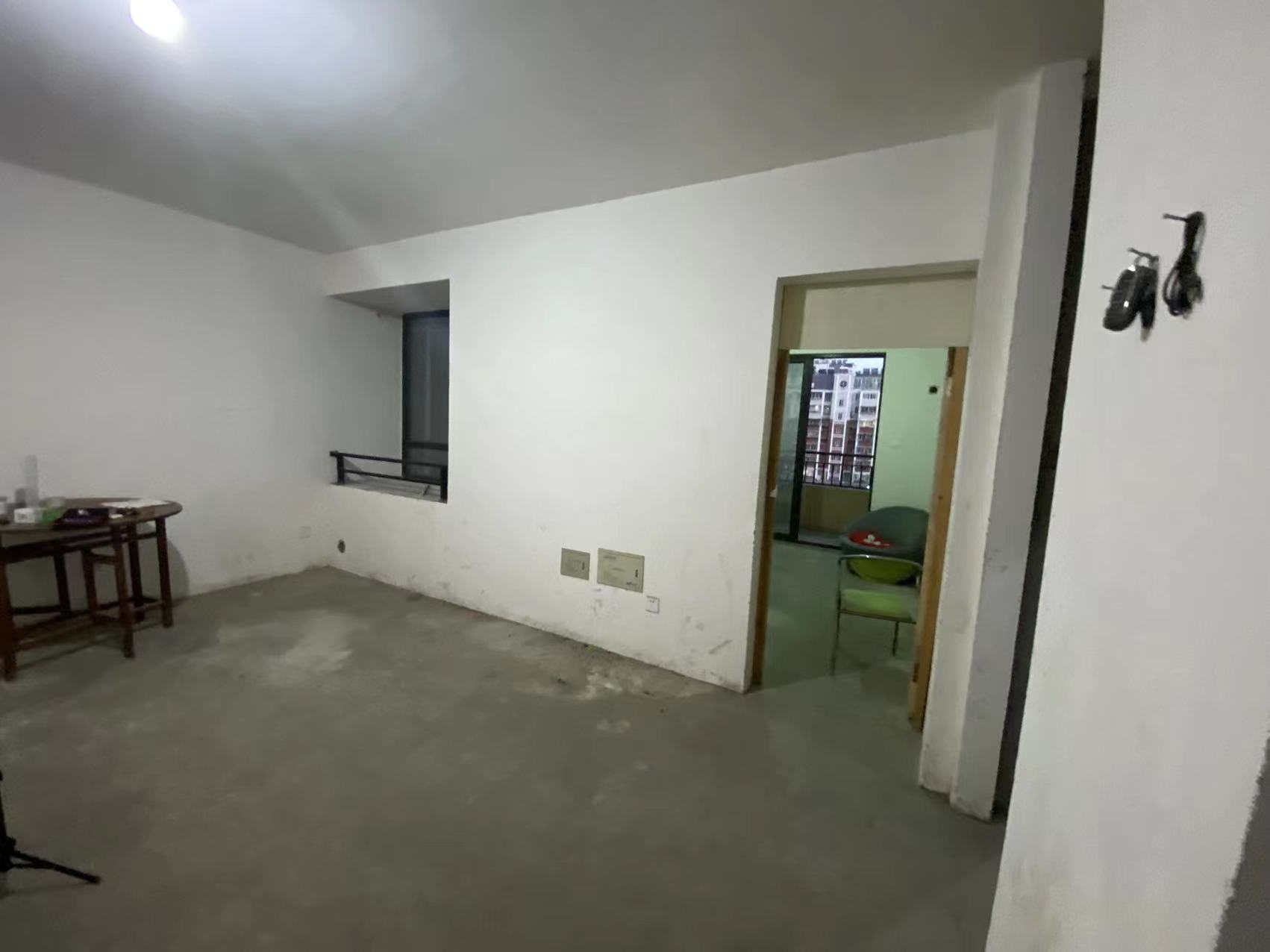 德诚&middot;翰景园 2室2厅1卫 85m&sup2;