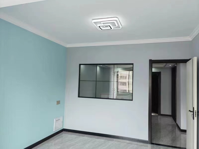 世家花园 1室1厅1卫 68.28m&sup2;
