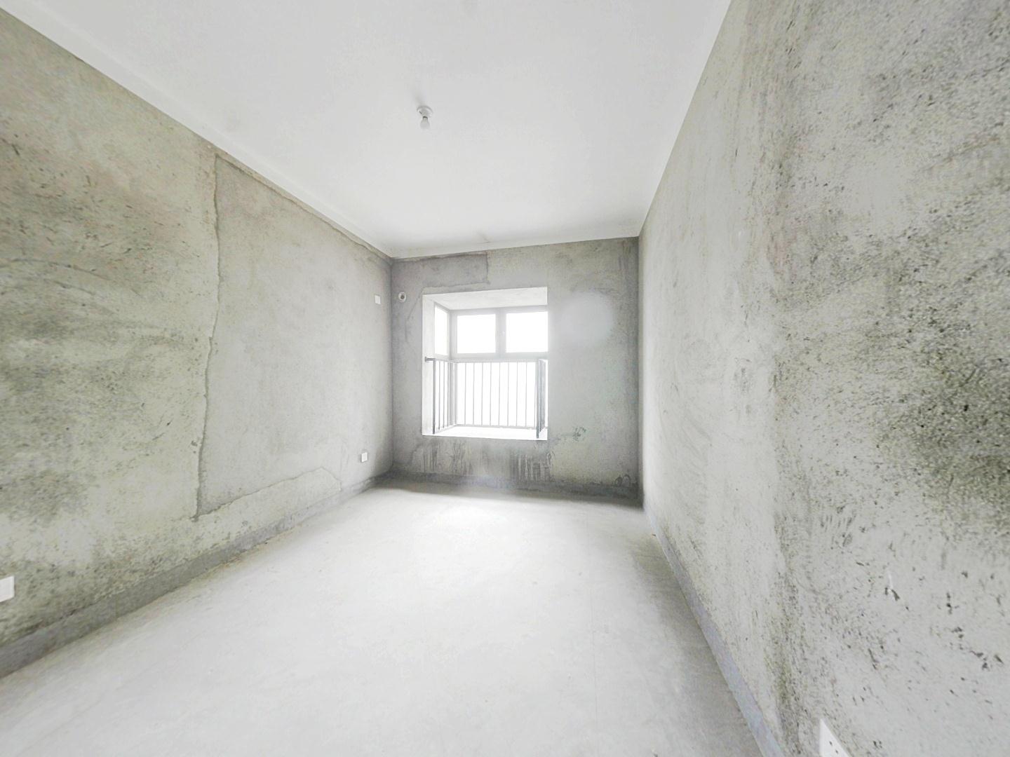 华强城 4室2厅2卫 166.00m&sup2;