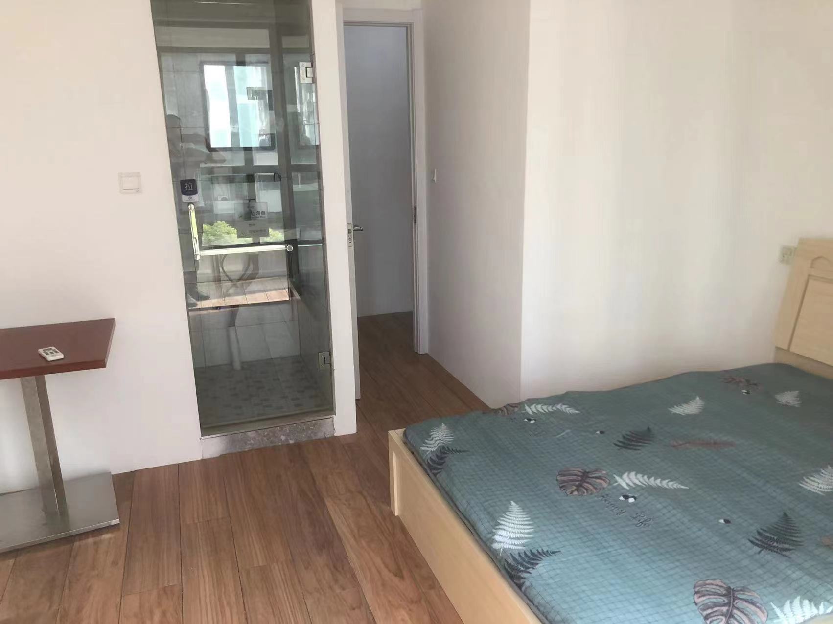 飞马国际 2室1厅1卫 71m&sup2;