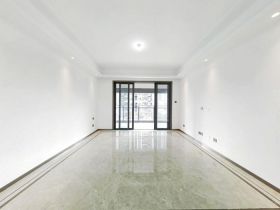都会沁园 4室2厅2卫 150m&sup2;