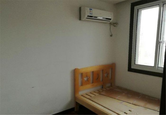 文峰新村 3室1厅1卫 81m&sup2;