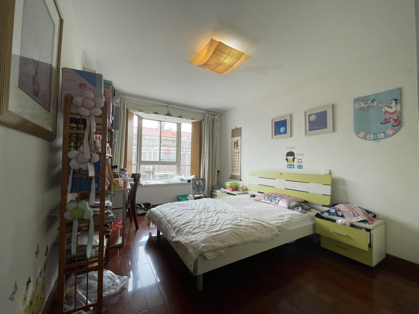 前景花苑 4室2厅2卫 213m&sup2;