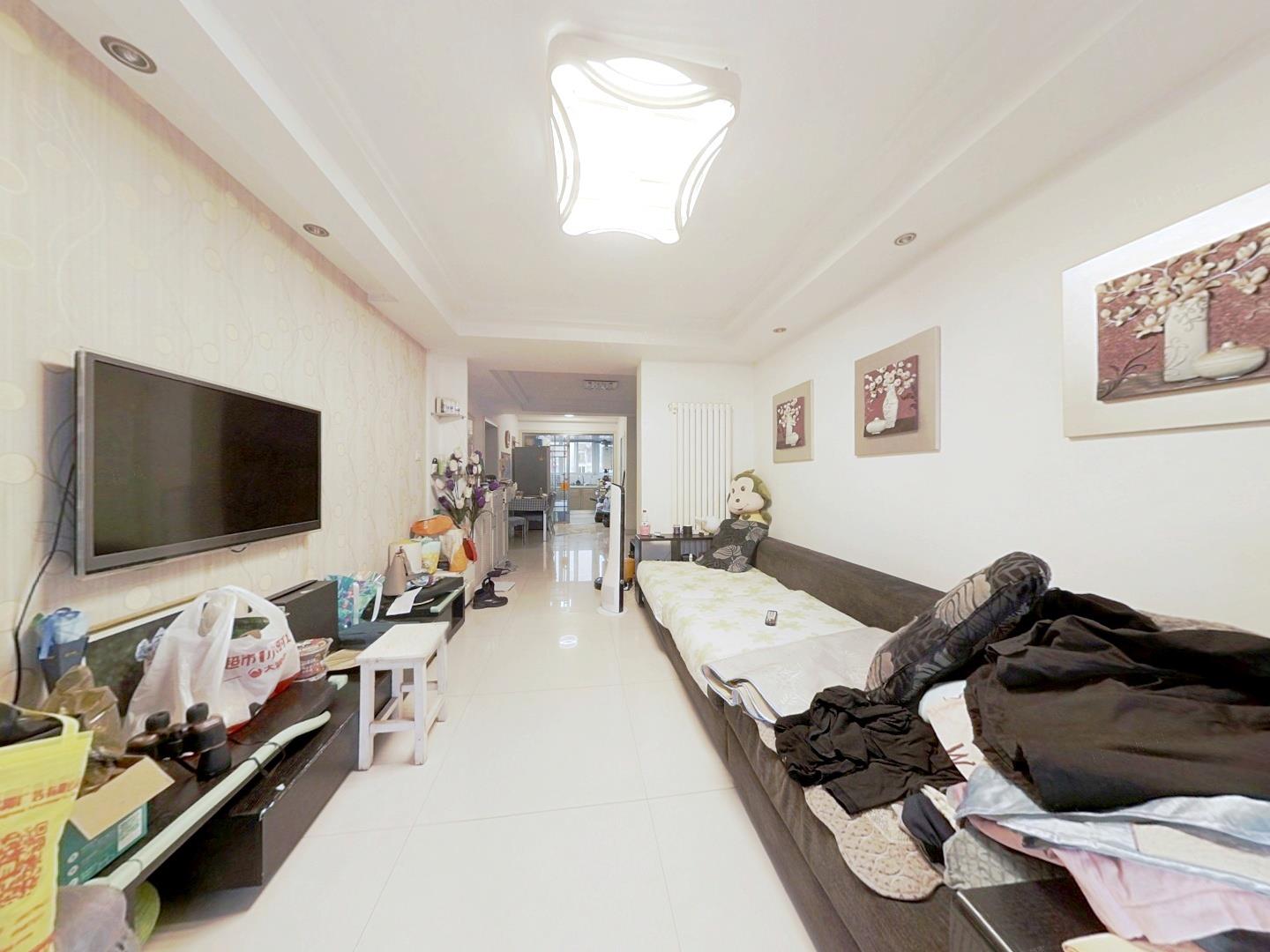 怡园锦居 4室2厅2卫 154m²