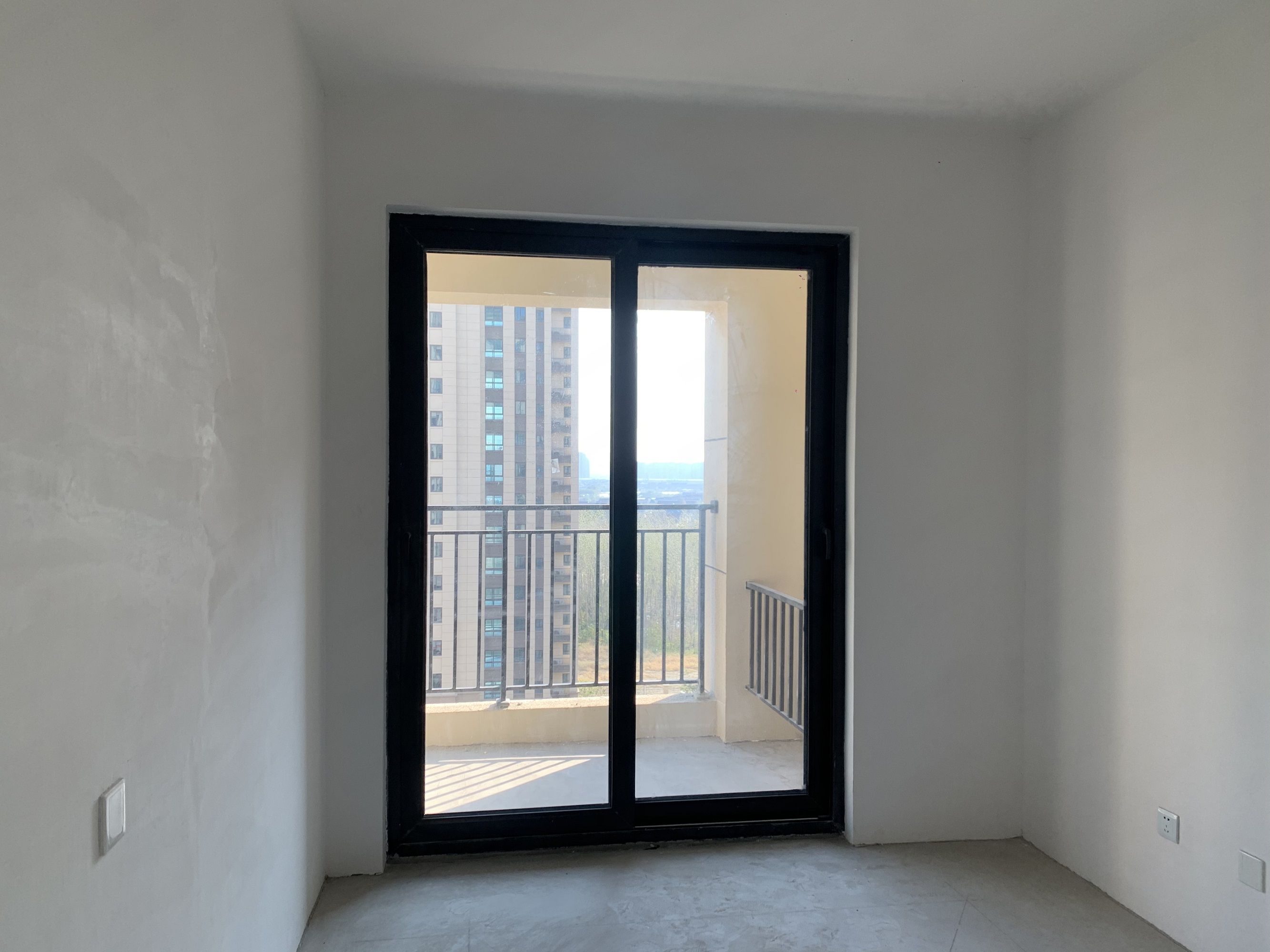 中南珑悦 3室2厅2卫 115m²