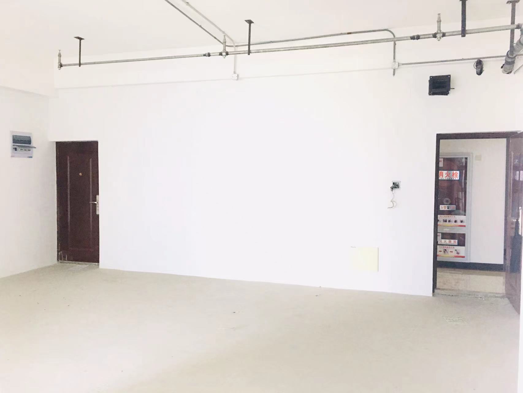 凤凰文化广场 2室1厅1卫 117m&sup2;