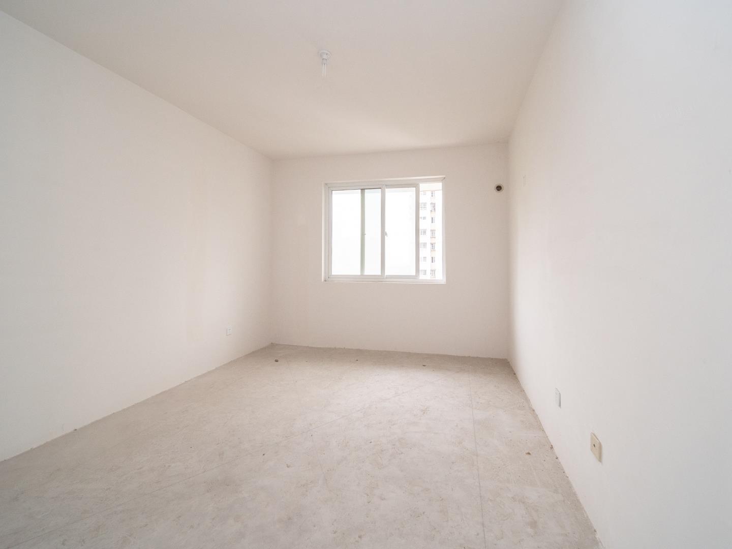 幸福人家 4室1厅1卫 141m&sup2;