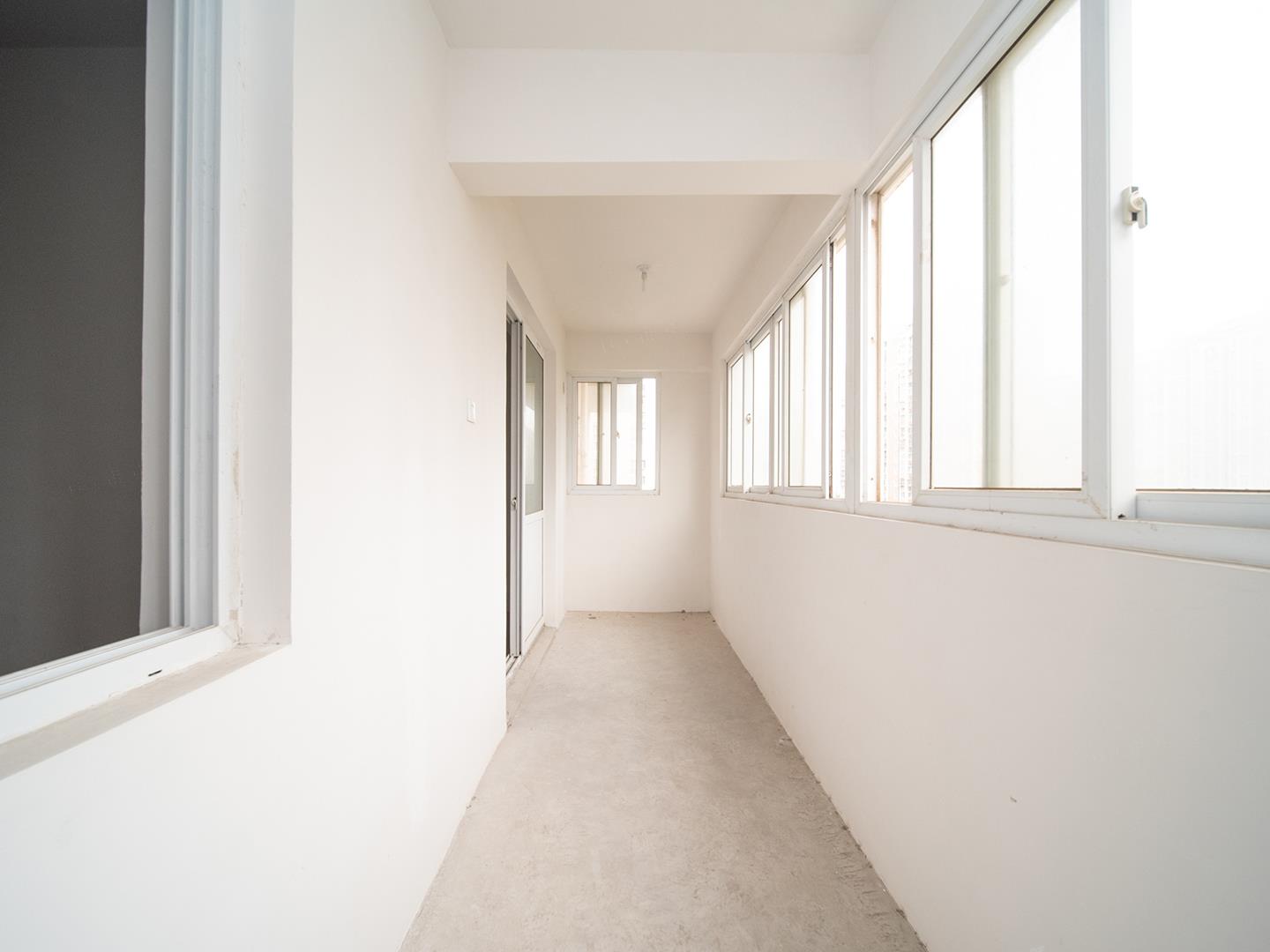 幸福人家 4室1厅1卫 141m&sup2;