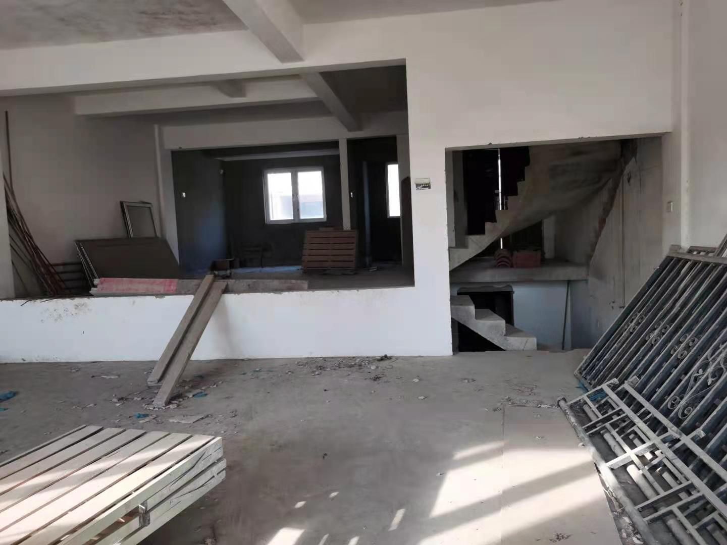 博园岚郡 5室2厅3卫 257.60m²