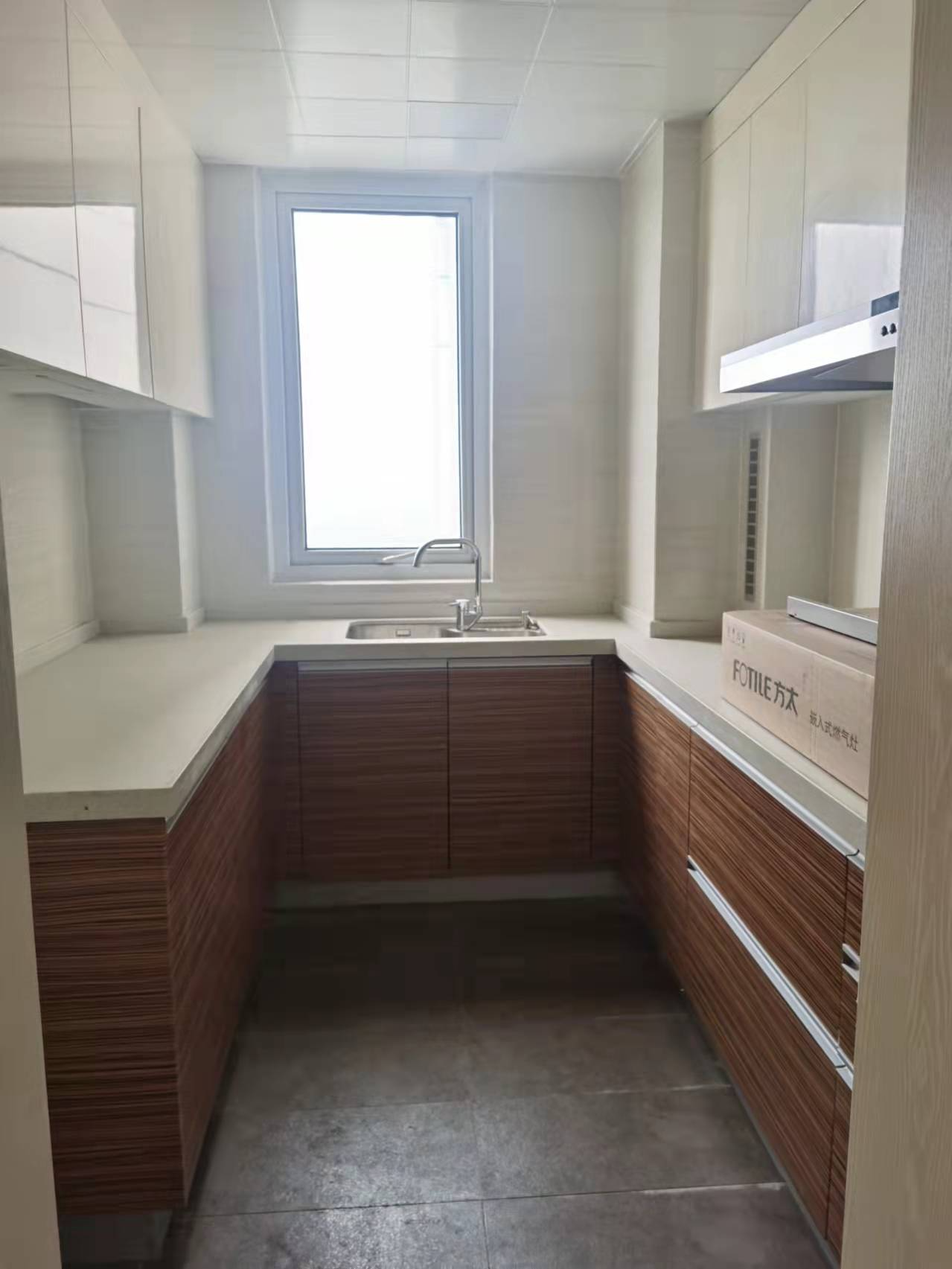 中海碧林湾 3室2厅2卫 113m&sup2;