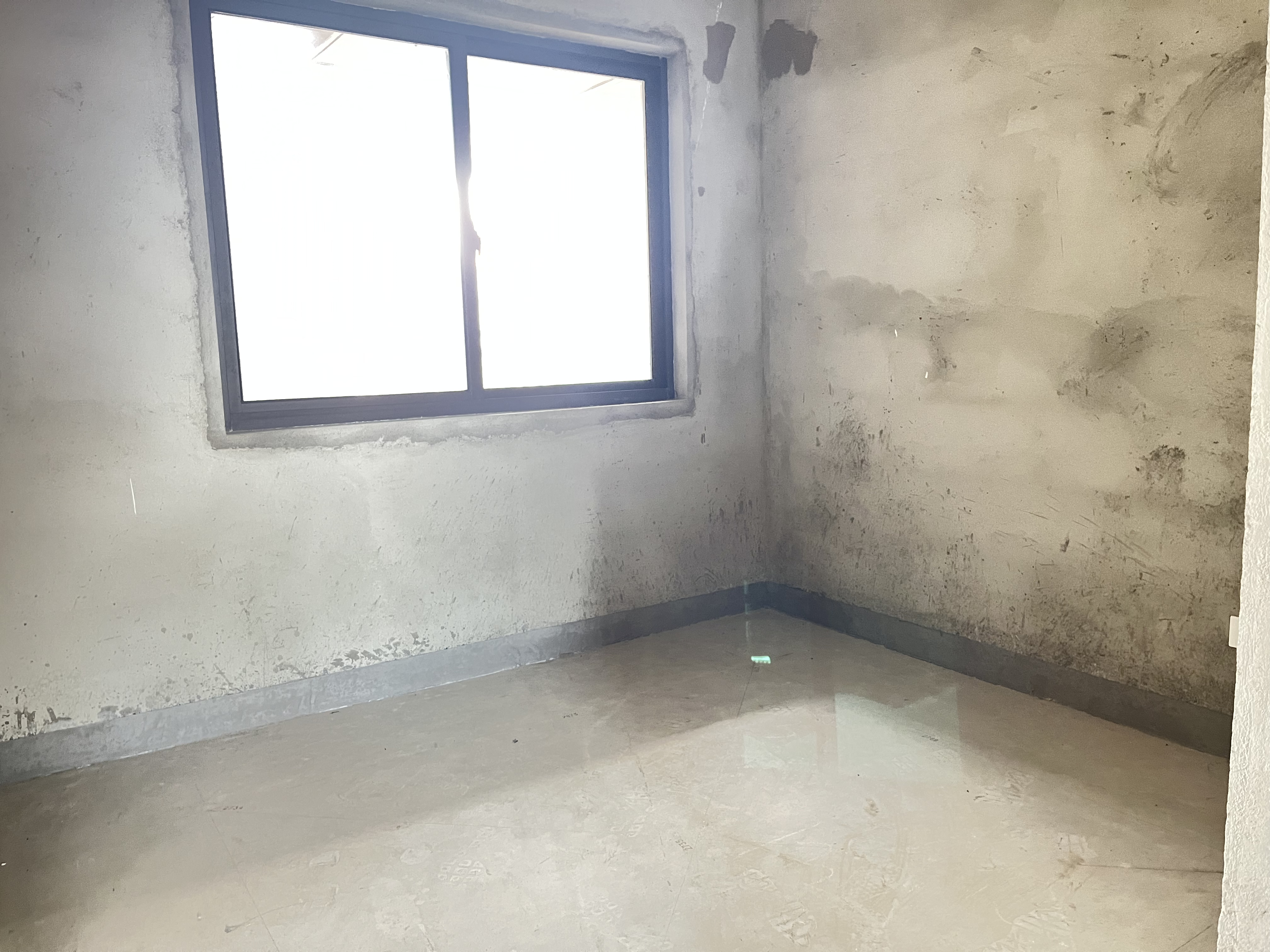 华强城 3室2厅2卫 121.43m&sup2;